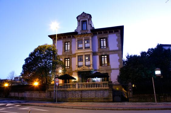 دورانجو Hotel Olajauregi المظهر الخارجي الصورة